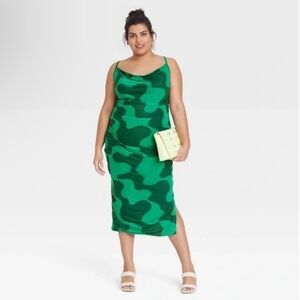 Ava &Viv Green Mesh Ruched Midi Dress
